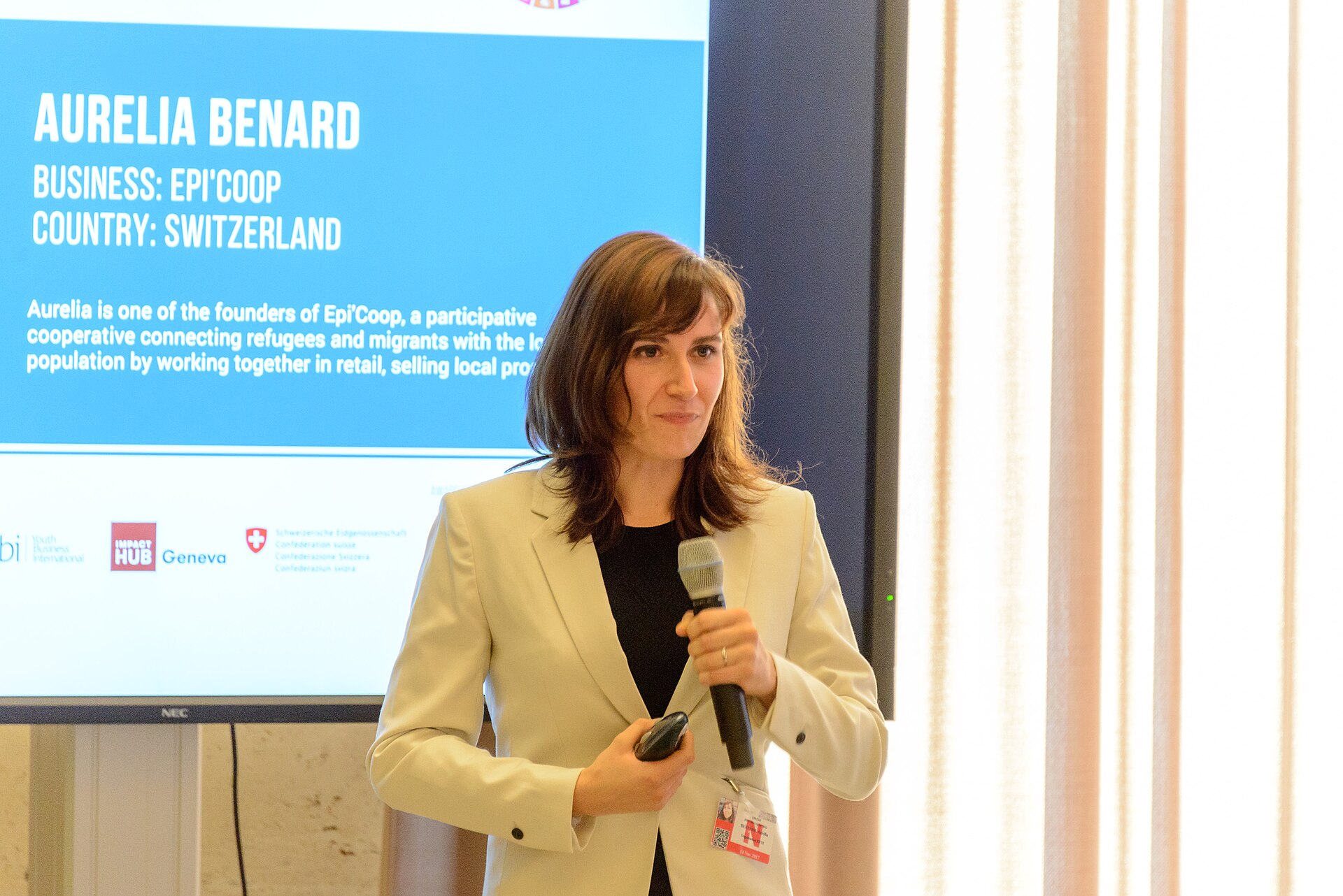 Aurélia Bernard, one of the founders of Epi'Coop, a Geneva cooperative selling local products that provides employment for migrants to Switzerland. She is presenting her business at the Start-ups for SDGs event organized in Geneva on November 15 as part of Global Entrepreneurship Week 2017.